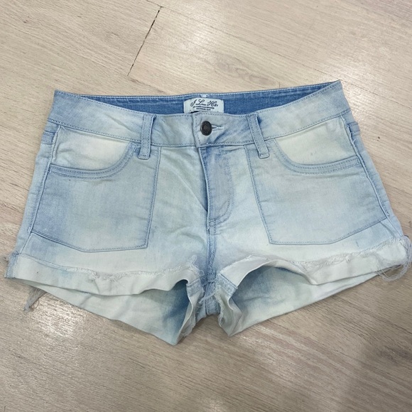 Size 26 - Sketry Jean Shorts - Picture 1 of 7